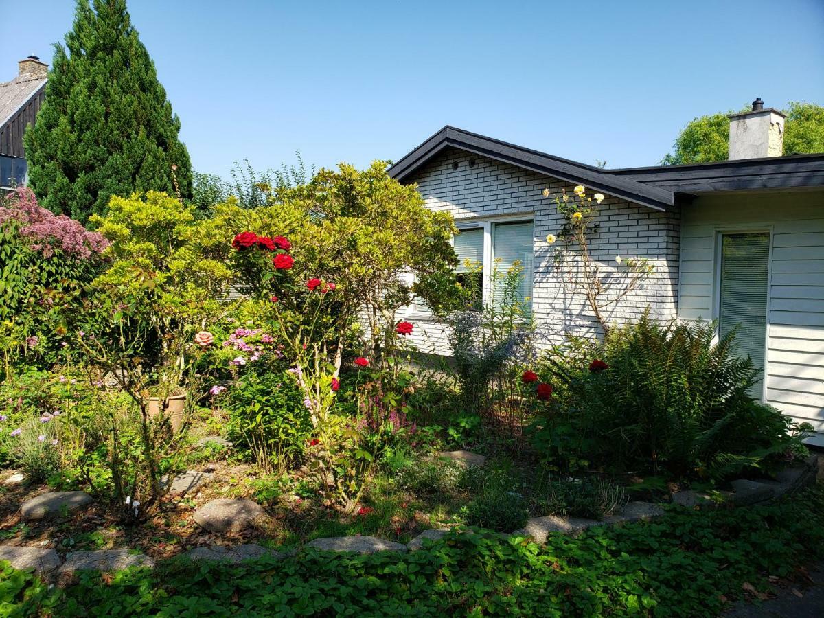 Mini-Apartment In The Flowerbed Søborg エクステリア 写真